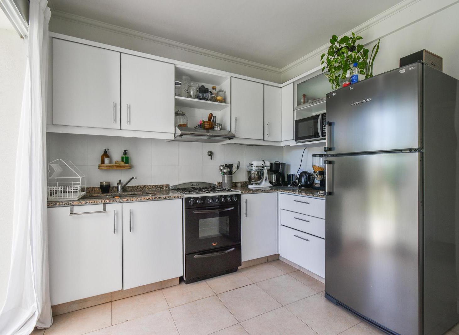 Foto de ALQUILER | CASA | 5 AMBIENTES | PILETA | BARRIO LOS JAZMINES, imagen 4