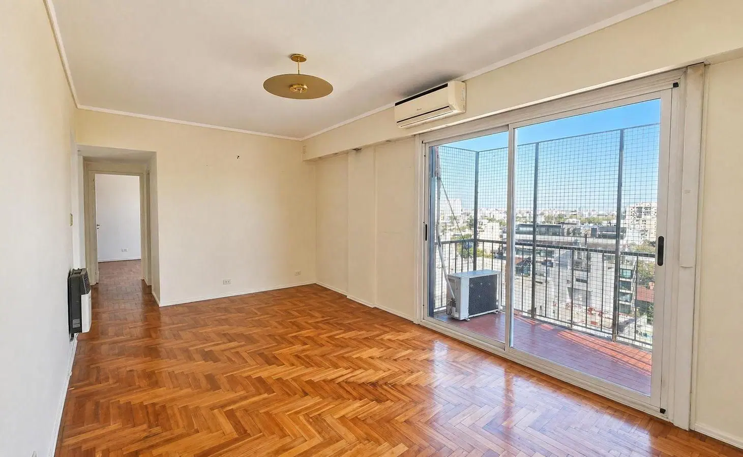 venta Departamento 3 ambientes con cochera y seguridad en Colegiales 2