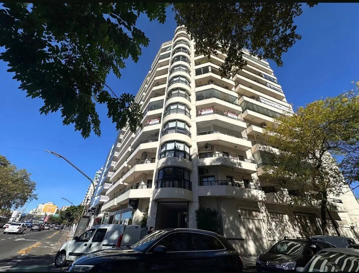 5 Ambientes en venta Avenida del Libertador 3