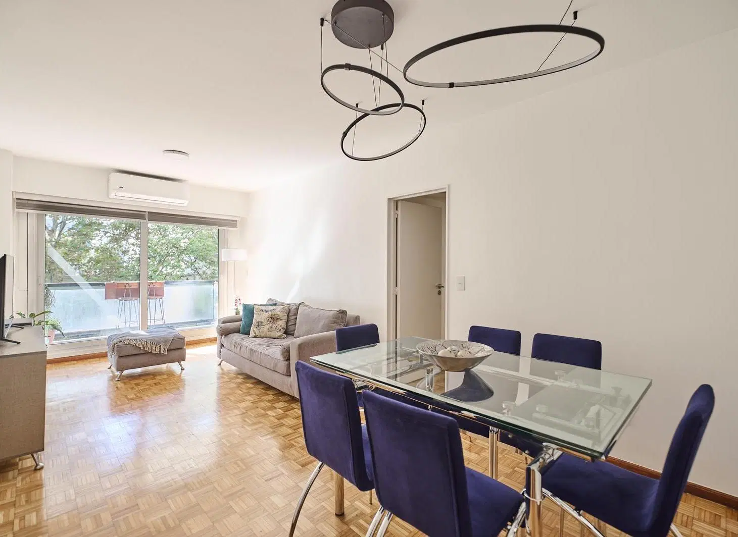 Departamento en Palermo de 5 ambientes con coch y baulera TOTALMENTE RECICLADO 3