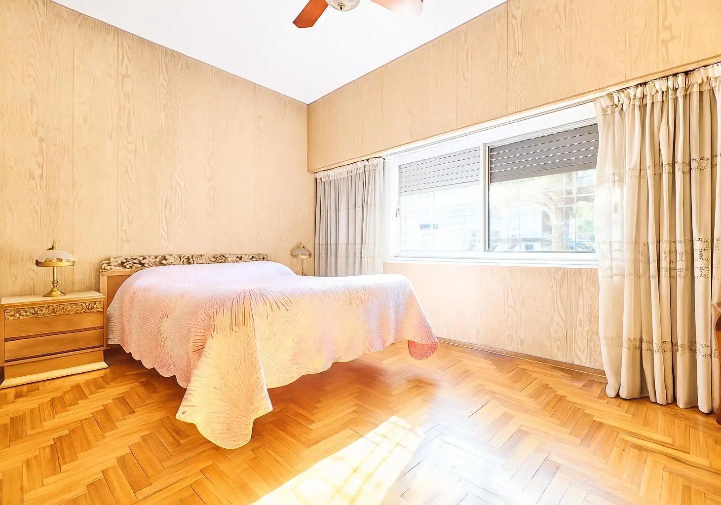 Venta Casa en Lote Propio de 4 Ambientes con Quincho - Parrilla - Patio - Cochera 4