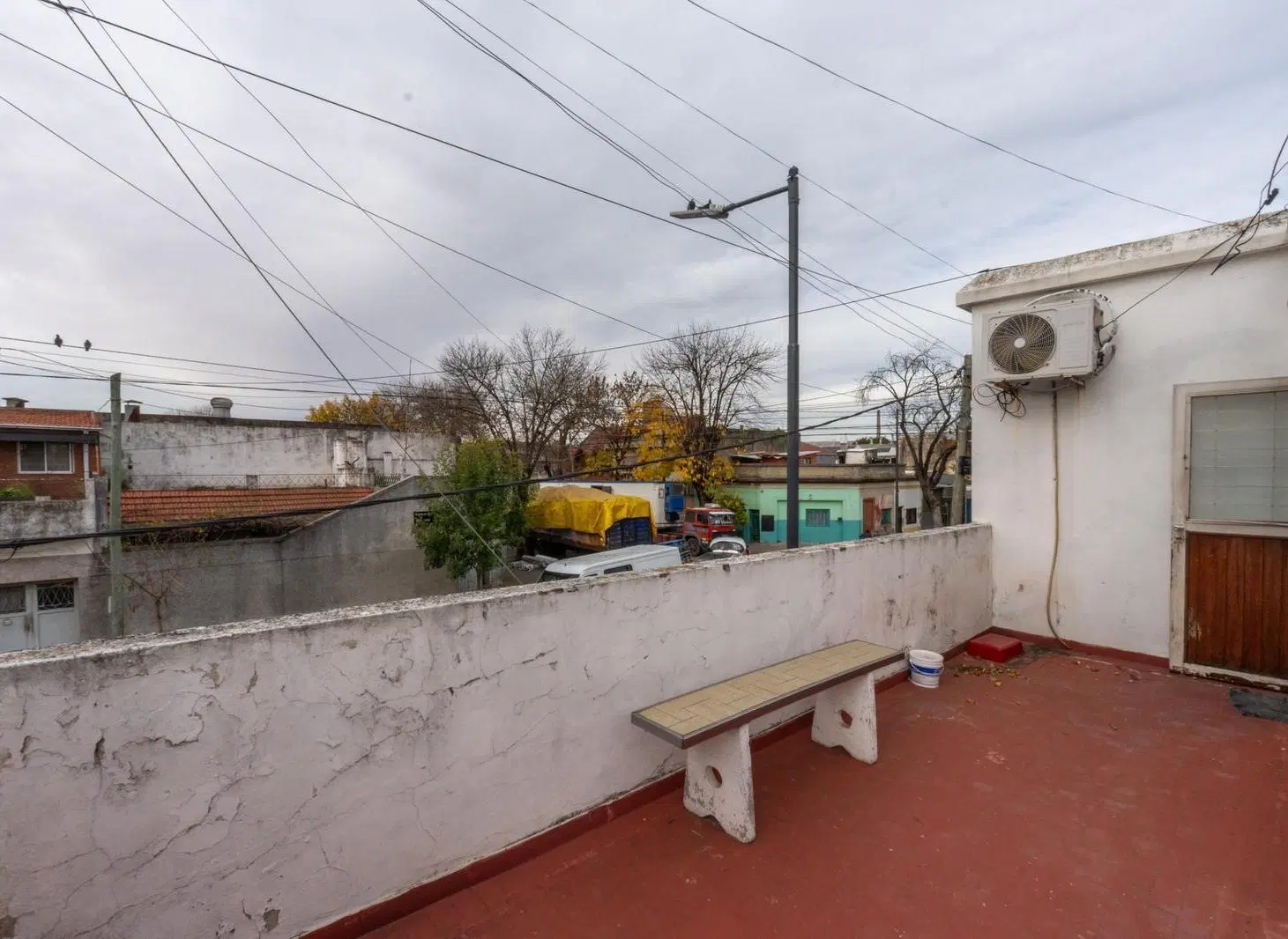 Casa en esquina | 3 dormitorios, garage y terraza | Nueva Pompeya 4