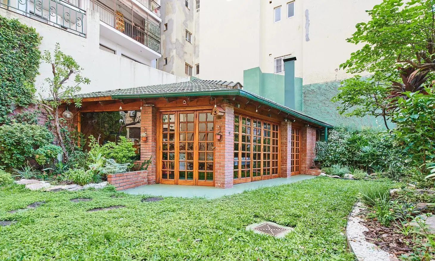 Venta Departamento 5 ambientes Palermo Botánico dependencia  Parrilla 2 Cocheraa fijas 5