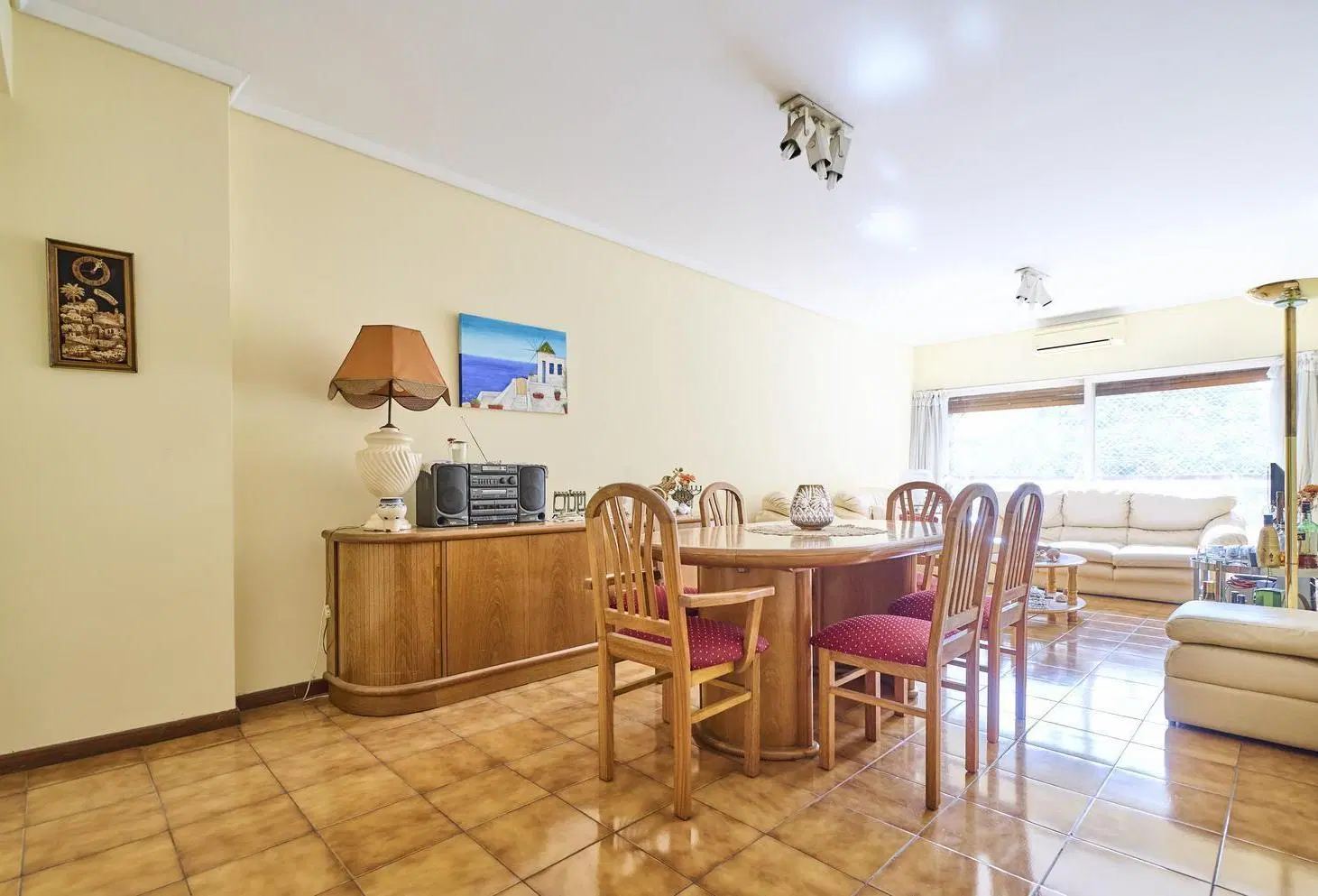 Venta Departamento 4 ambientes en Flores 3 dormitorios 2 baños Dependencia Cochera cubierta Baulera 3