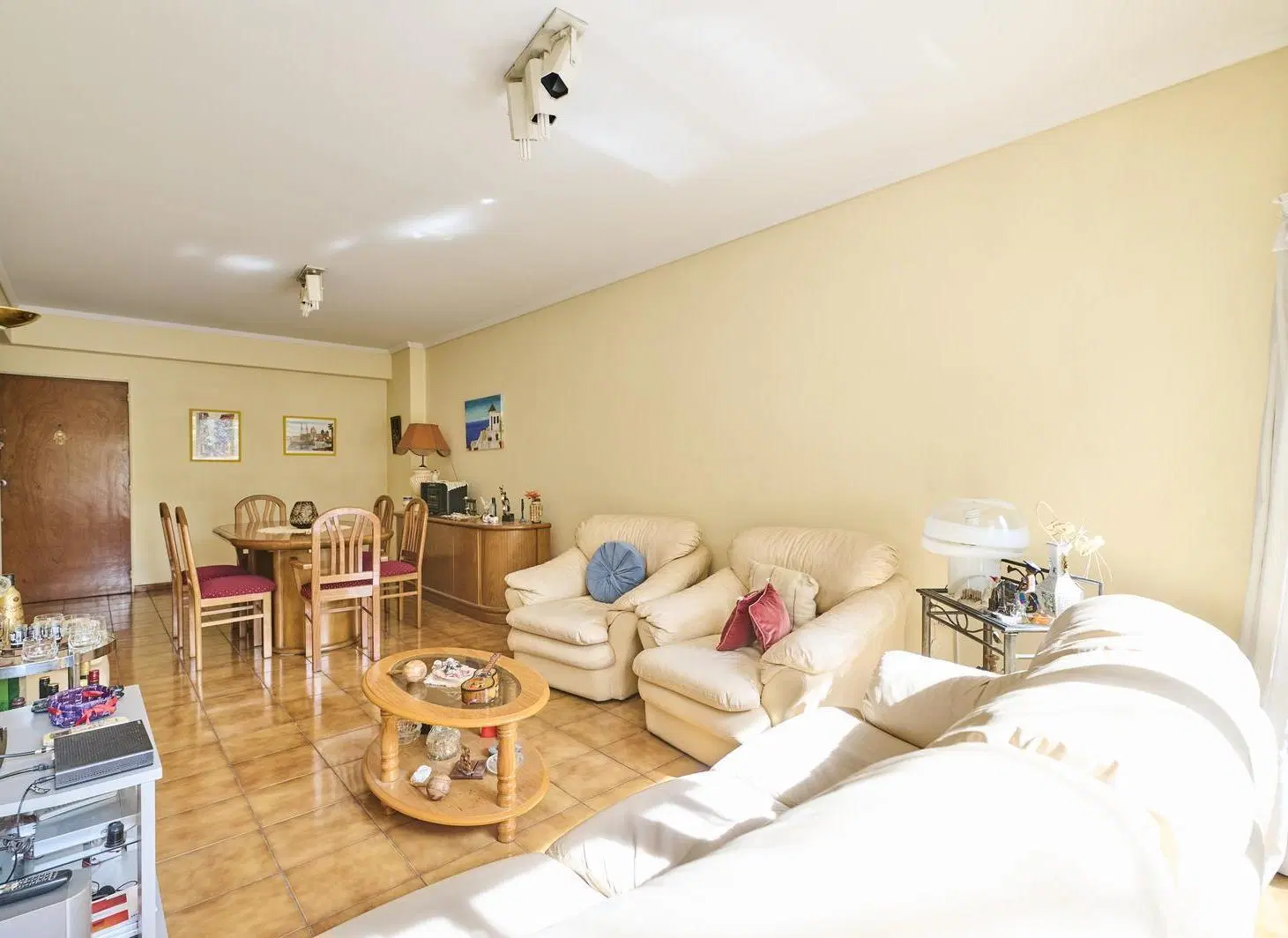 Venta Departamento 4 ambientes en Flores 3 dormitorios 2 baños Dependencia Cochera cubierta Baulera 2