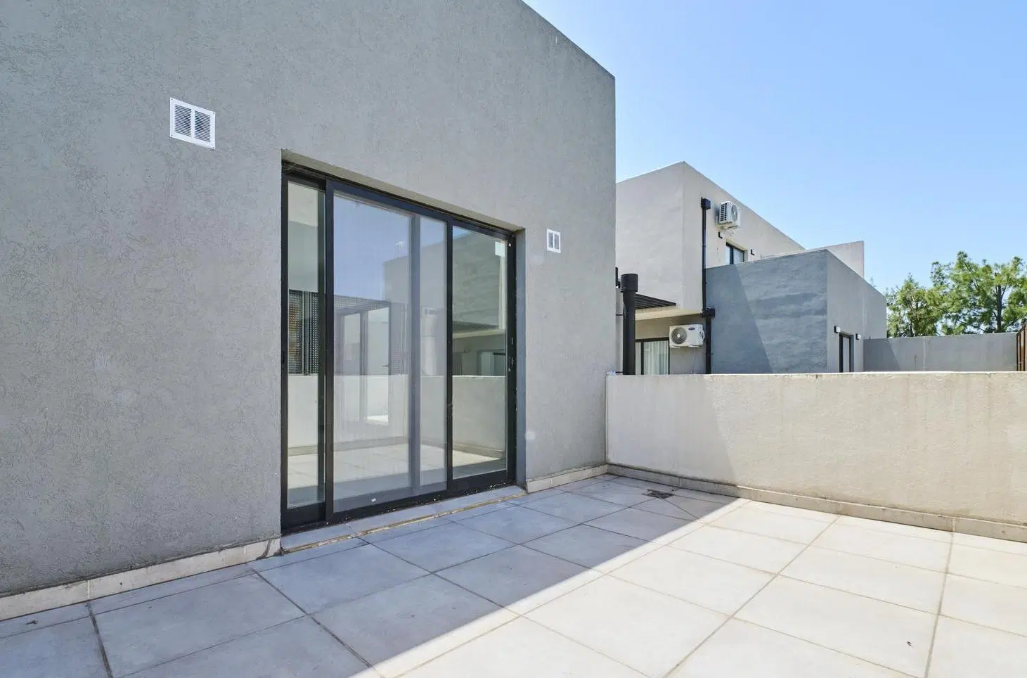 VENTA Duplex 3amb 139mt2 -3 terrazas - Benavidez Pacheco 2