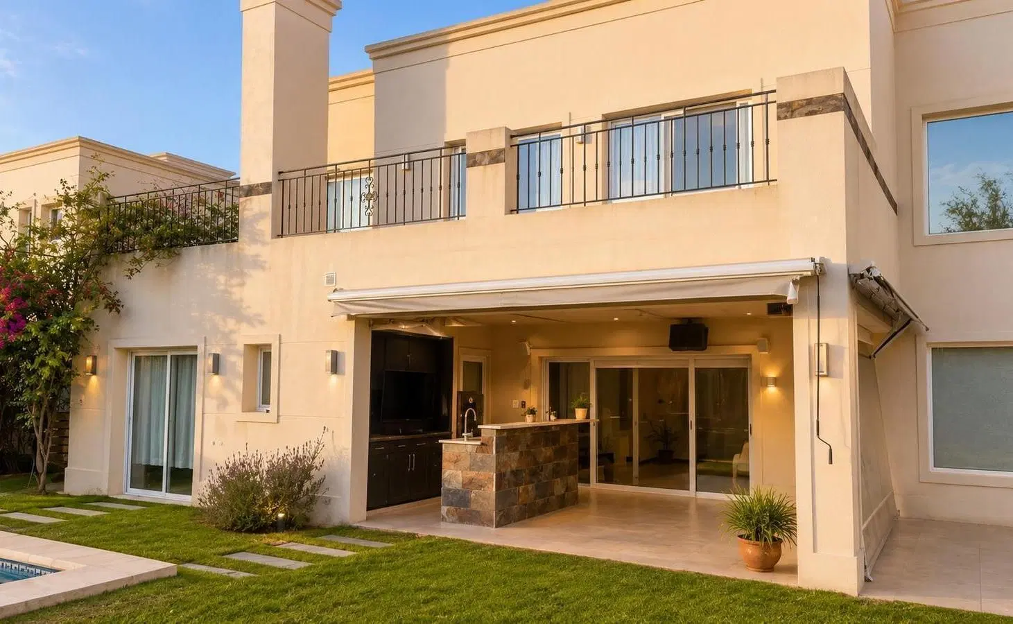 Alquiler Casa Nuevo Quilmes 5 Ambientes Pileta Galeria 2