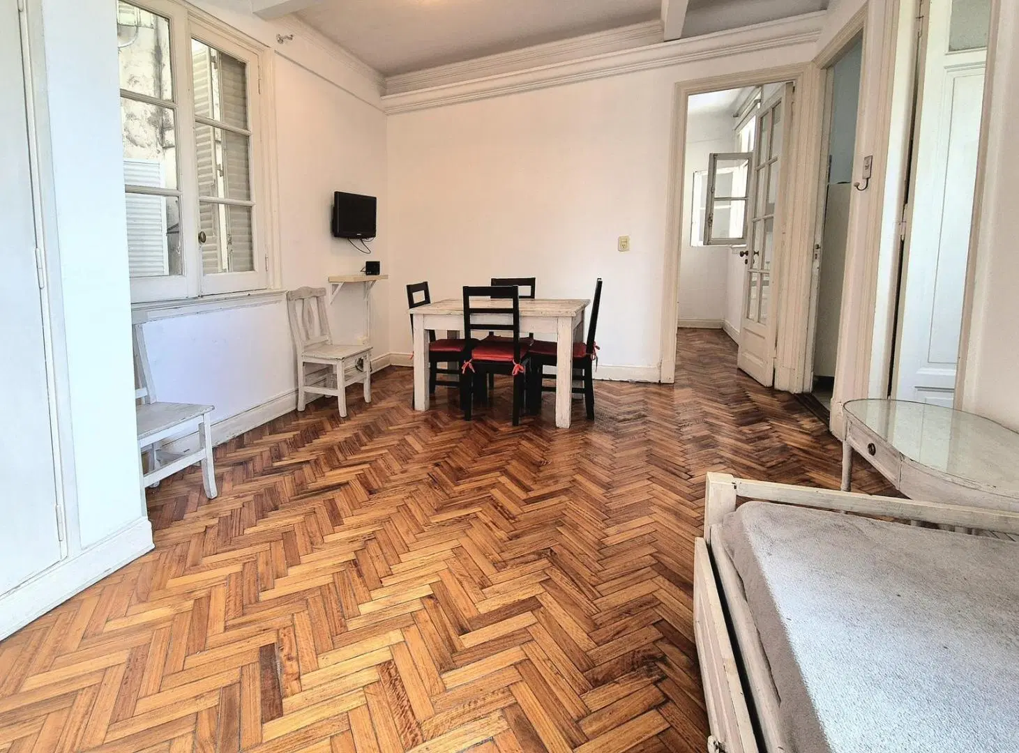 VENTA CON RENTA Departamento 2 ambientes amueblado IDEAL INVERSOR! 3