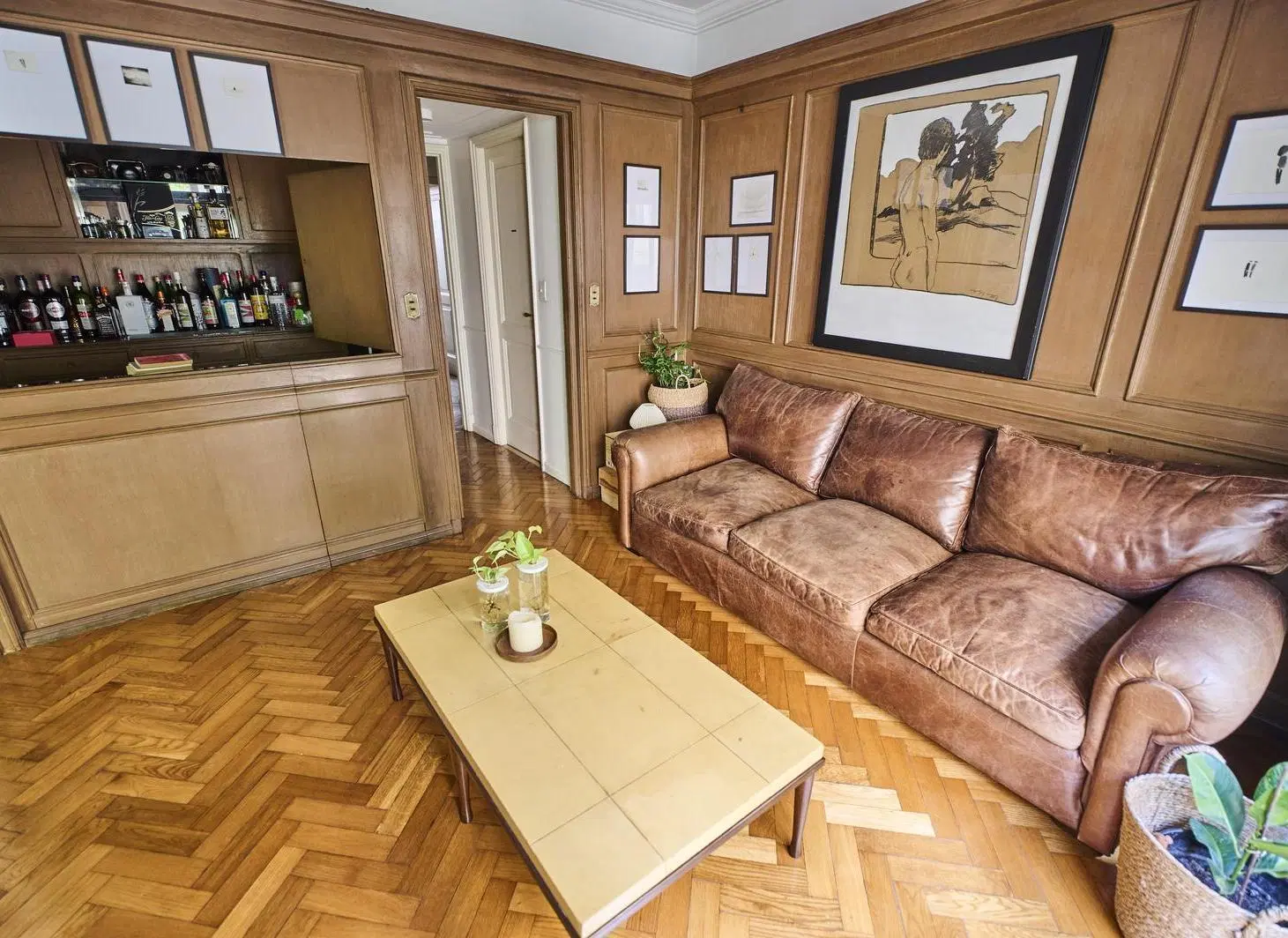 Venta exclusivo departamento de 5 ambientes en calle Arroyo 3