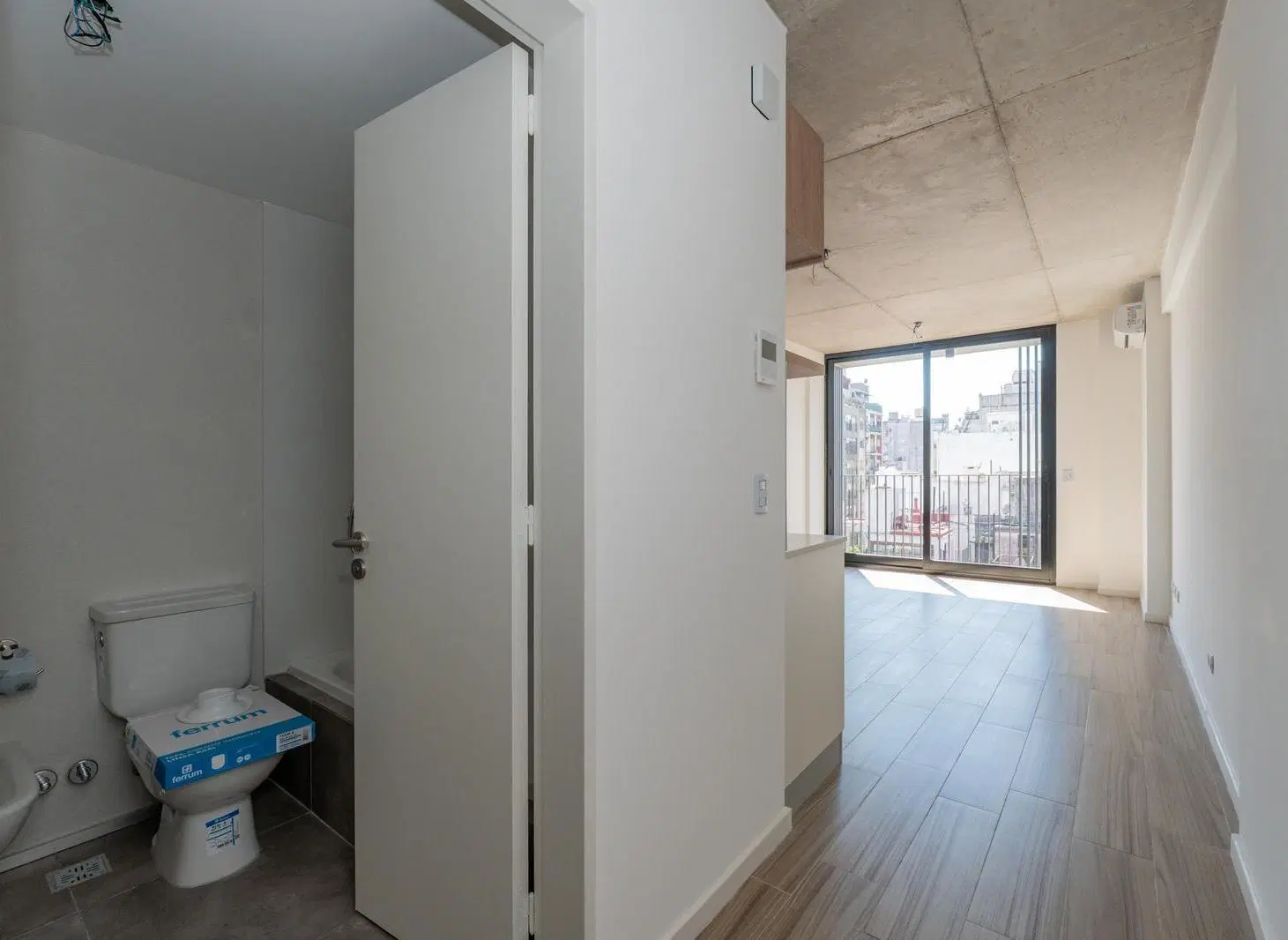 VENTA MONOAMBIENTE - MONSERRAT 4