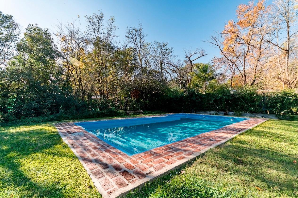 Casa Quinta en Venta en La Bota, Ingeniero Maschwitz | Lote 1.200 m², Piscina y Gran Parque