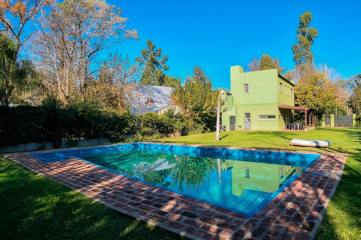 Casa Quinta en Venta en La Bota, Ingeniero Maschwitz | Lote 1.200 m², Piscina y Gran Parque