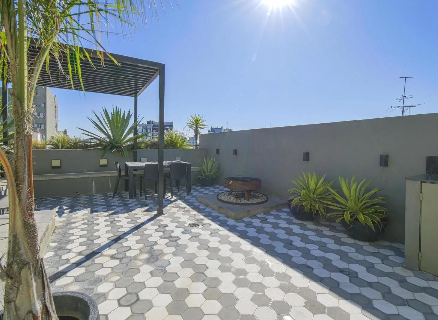 VENTA | MONOAMBIENTE CON BALCÓN | PISO ALTO | SAN TELMO 4