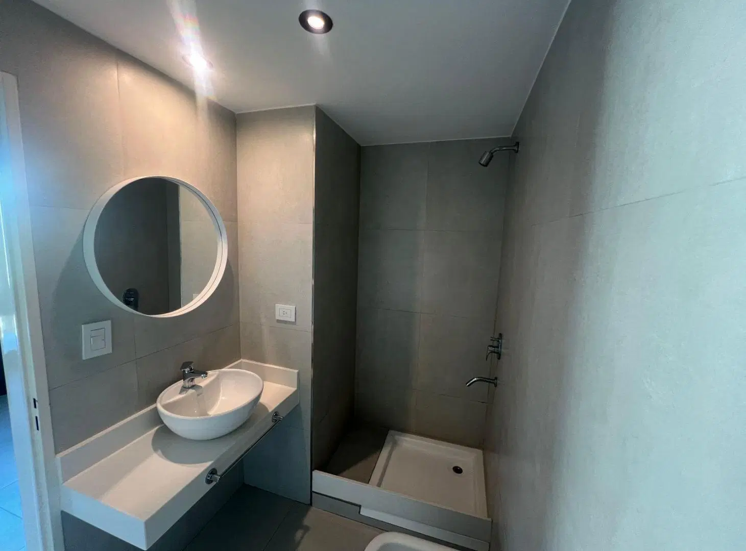 VENTA | MONOAMBIENTE CON BALCÓN | PISO ALTO | SAN TELMO 2