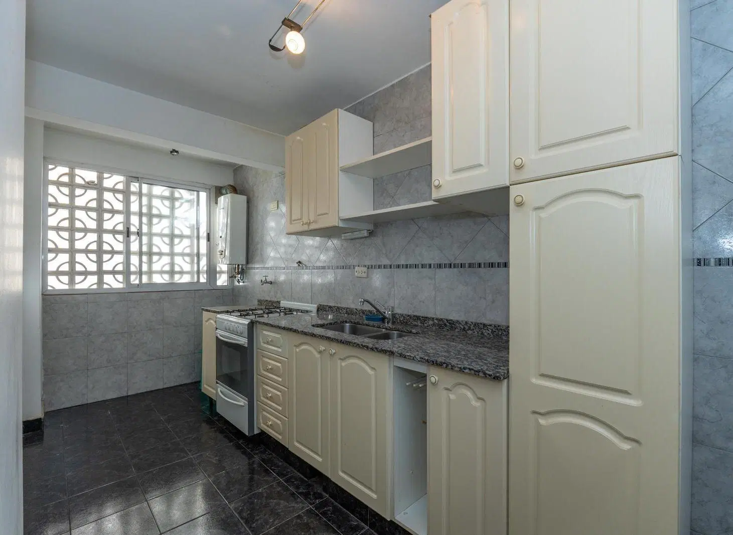 Venta 4 ambientes - Caballito 2