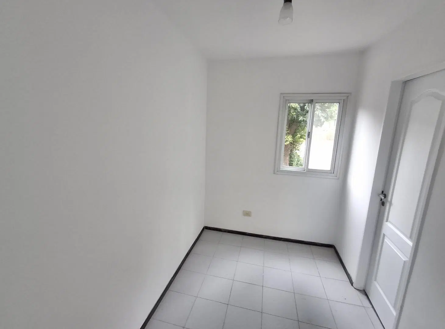 Venta Casa 4 Amb Con Dep, El Molino Pilar, Jardín, Pileta, Galería, Lote Interno 5