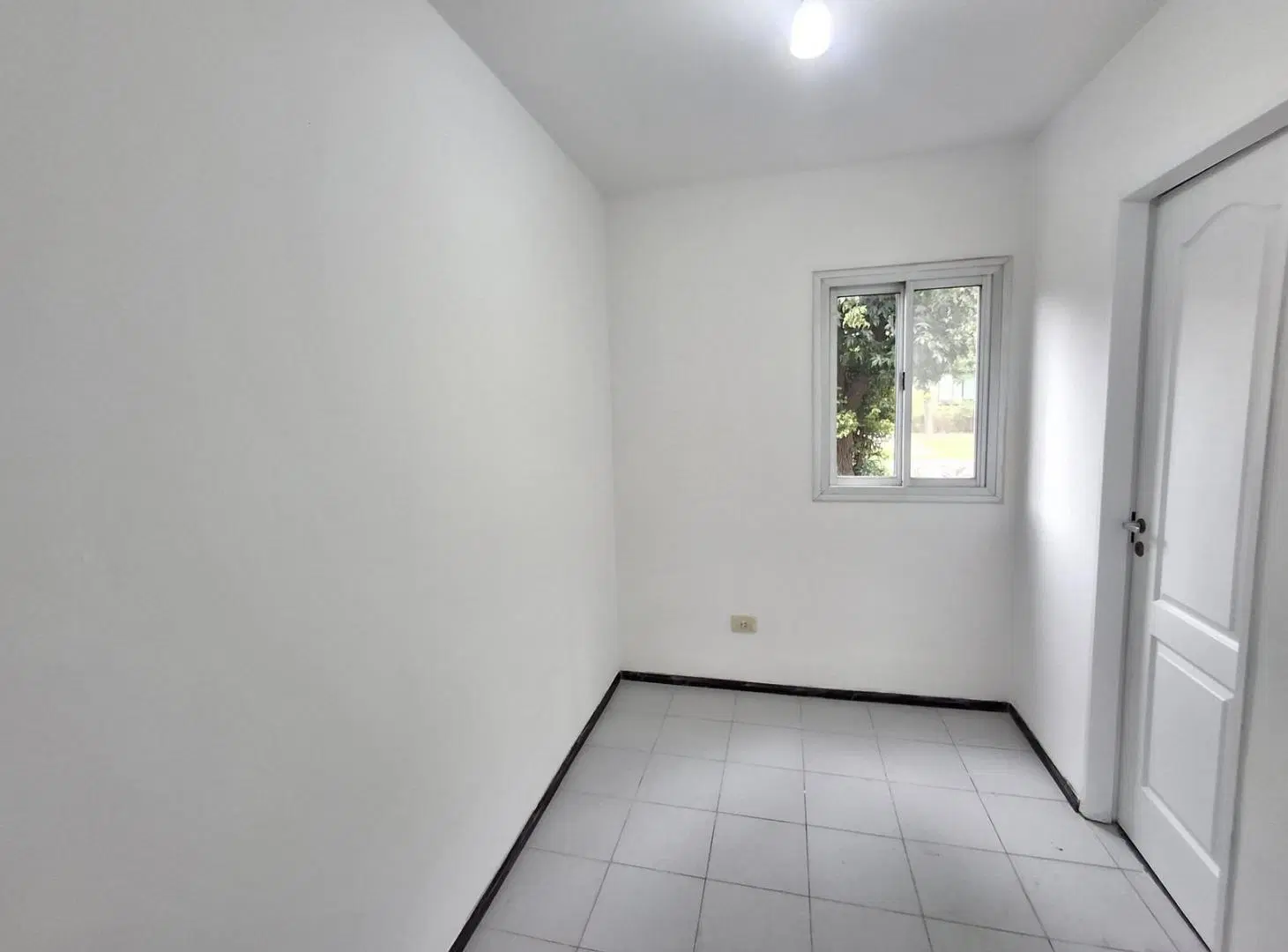 Venta Casa 4 Amb Con Dep, El Molino Pilar, Jardín, Pileta, Galería, Lote Interno 4