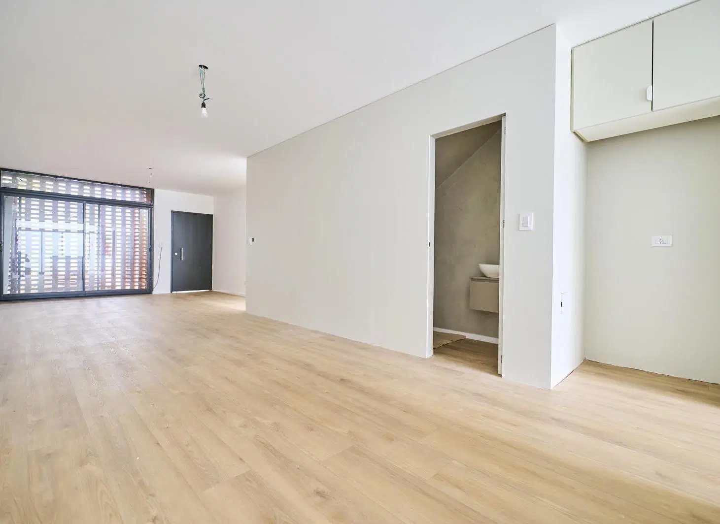 Venta dúplex a estrenar 4 ambientes con jardín, parrilla y cochera en Olivos 3