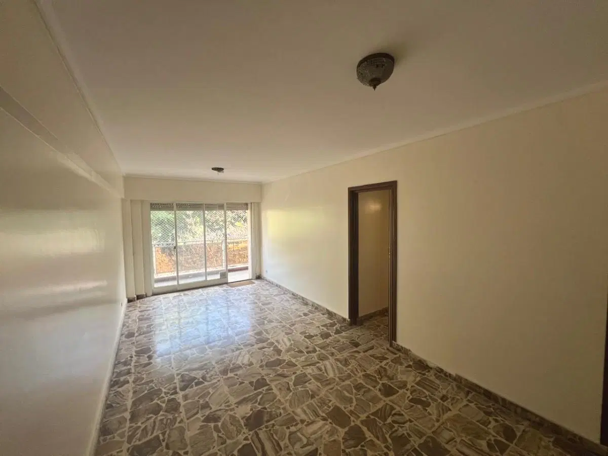Venta departamento 4 ambientes con balcón 5