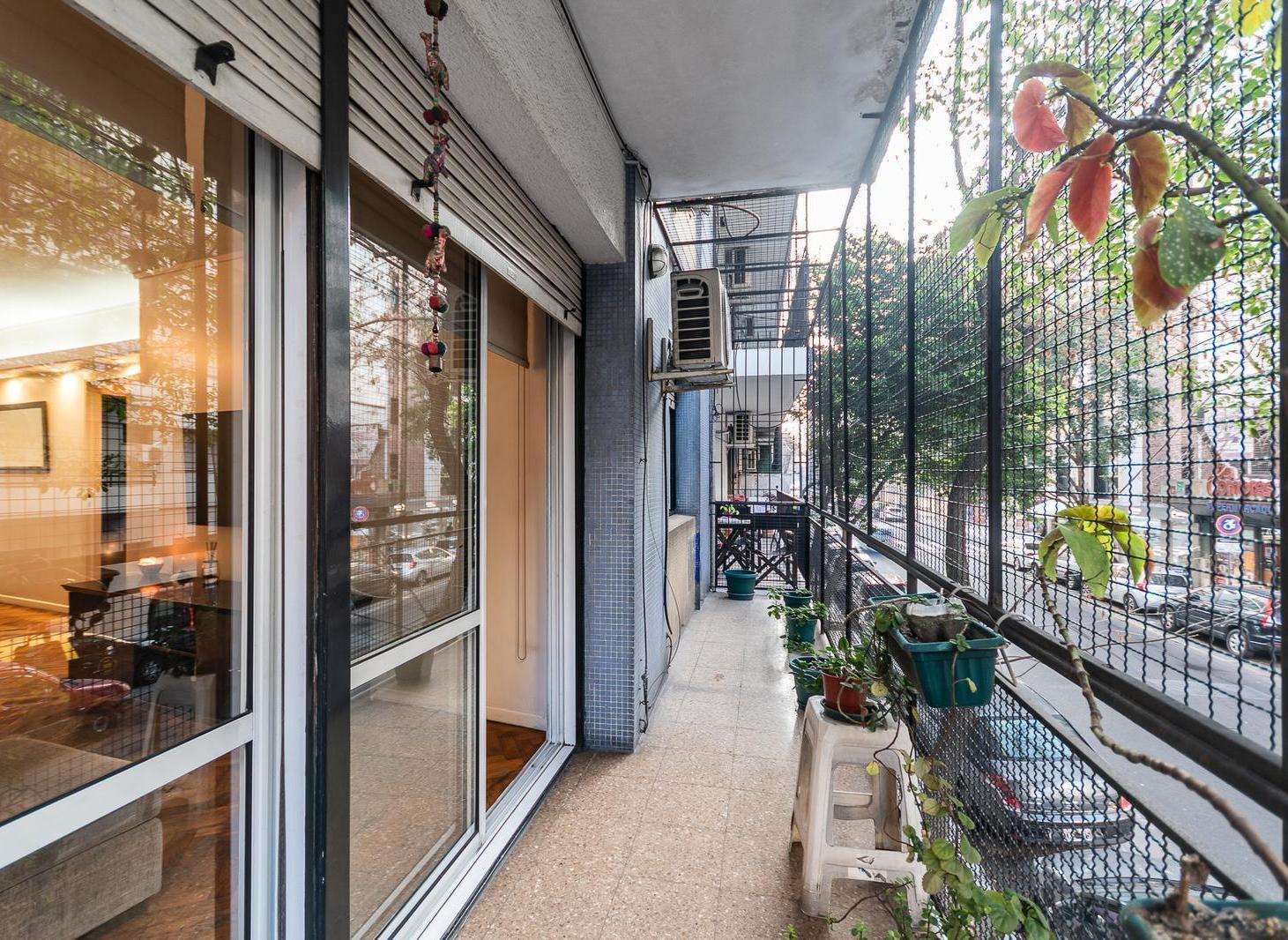 Venta Amplio 4 ambientes en Barrio Norte.