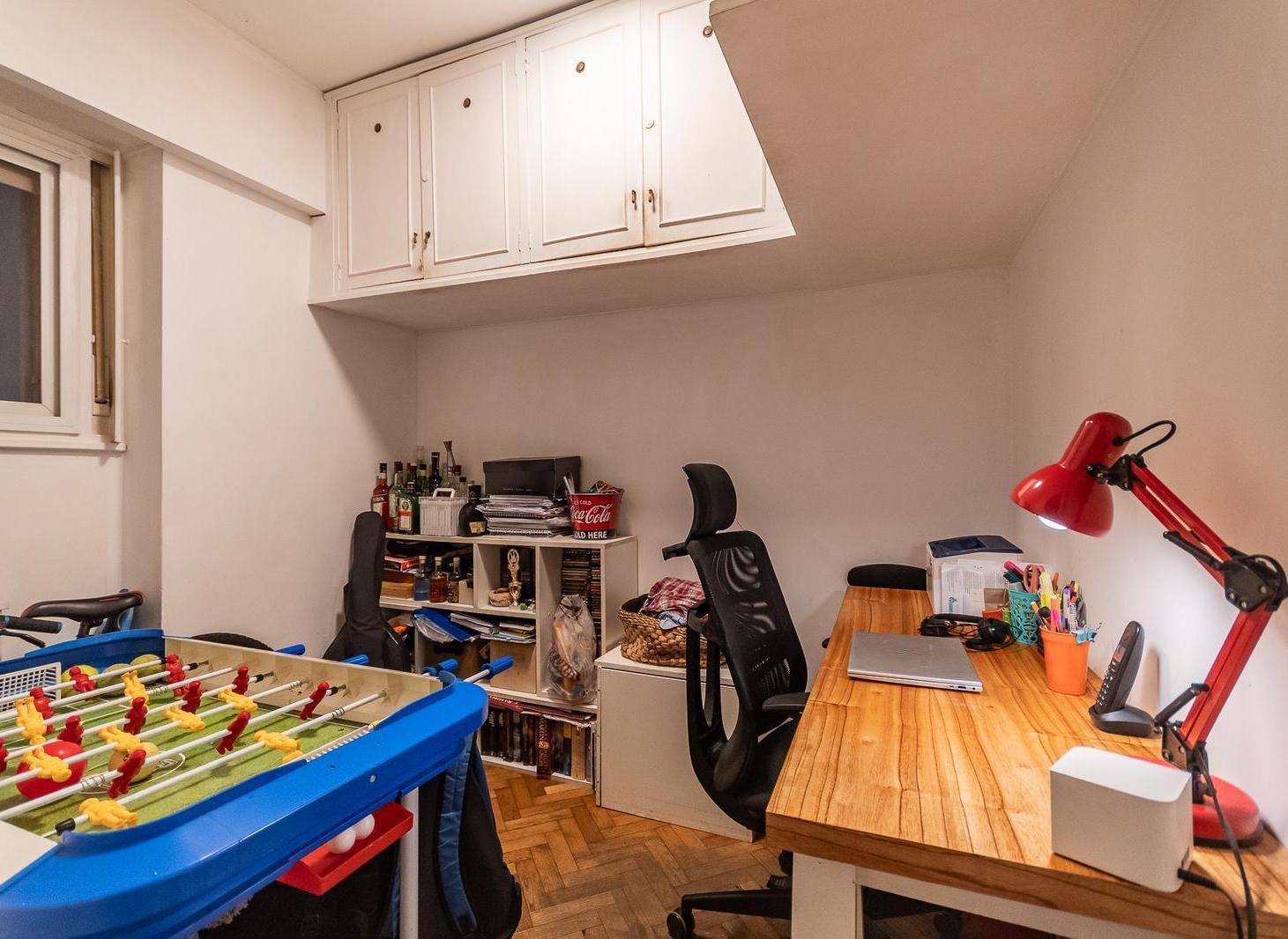 Venta Amplio 4 ambientes en Barrio Norte.