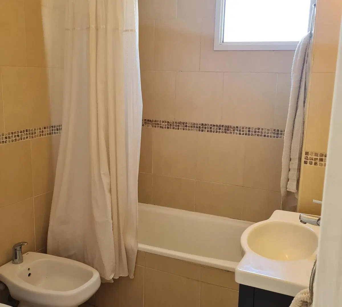 Departamento en alquiler paquete completo con terraza propia 5