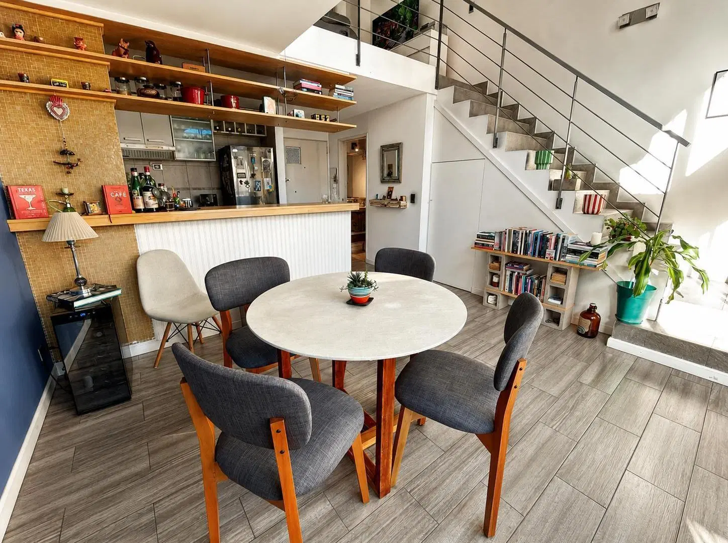 VENTA DEPARTAMENTO DÚPLEX 2 AMBIENTES en Saavedra 3