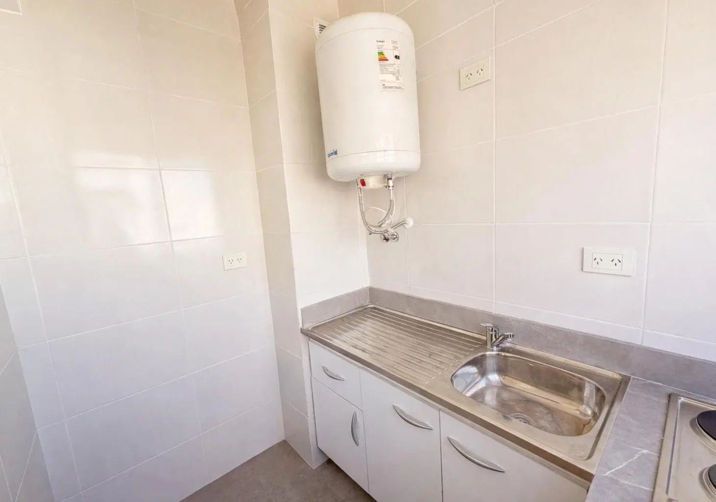 Alquiler monoambiente Reciclado a Nuevo. San Nicolás 2