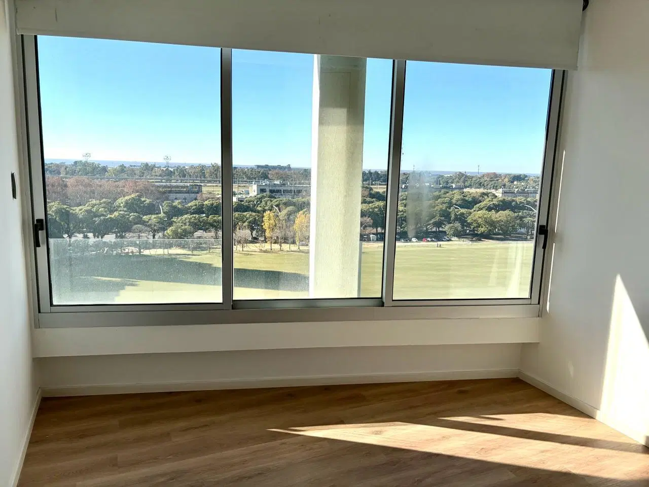 ALQUILER Departamento 3 AMBIENTES - COCHERA FIJA - PISO ALTO vista al río en Las Cañitas 5