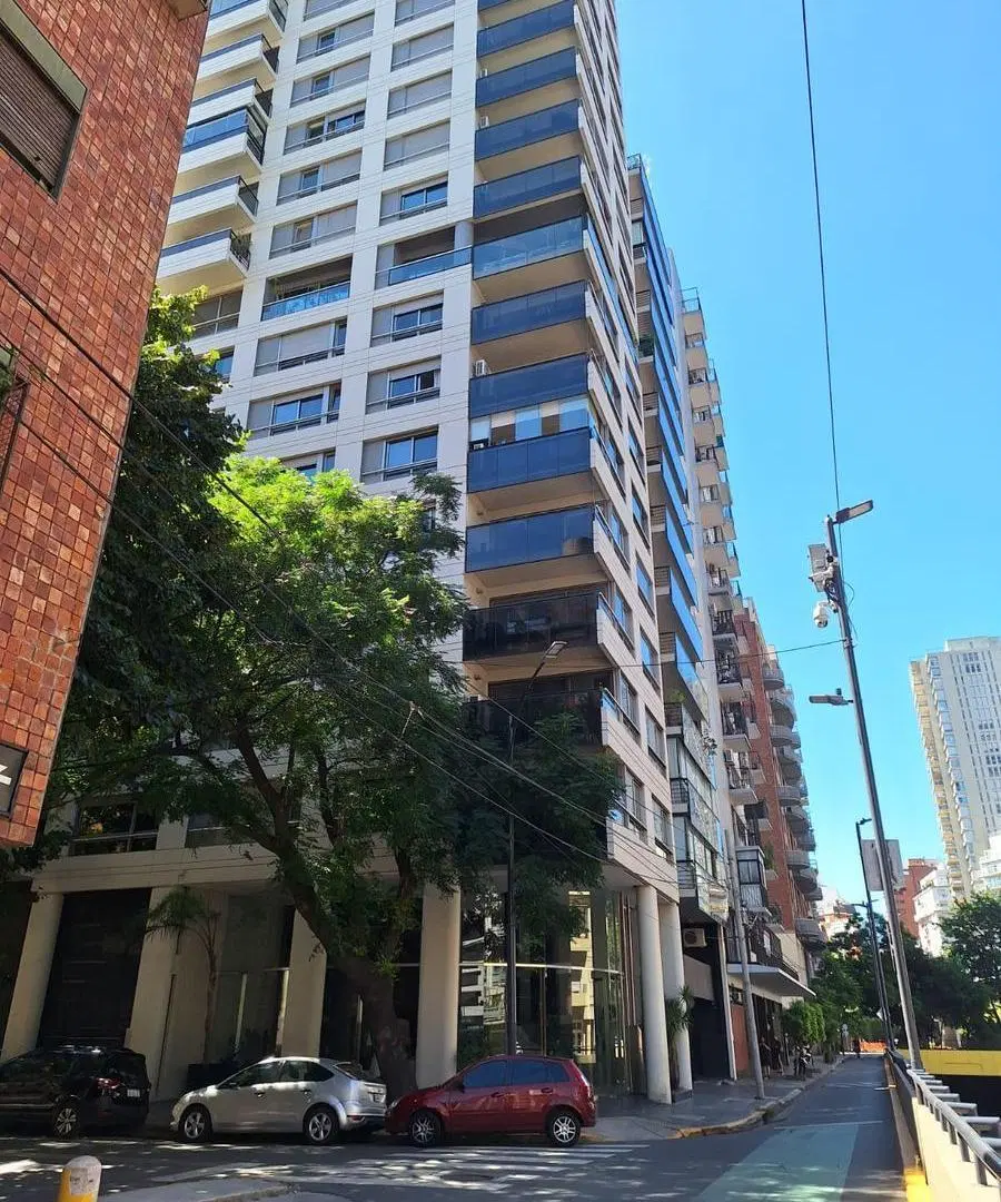 Departamento 3 amb c/cochera en venta en Belgrano C 4