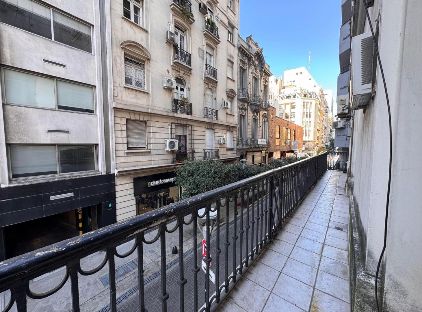 Foto de Venta Departamento de 4 ambientes Centro con dependencia y cochera APTO, imagen 1
