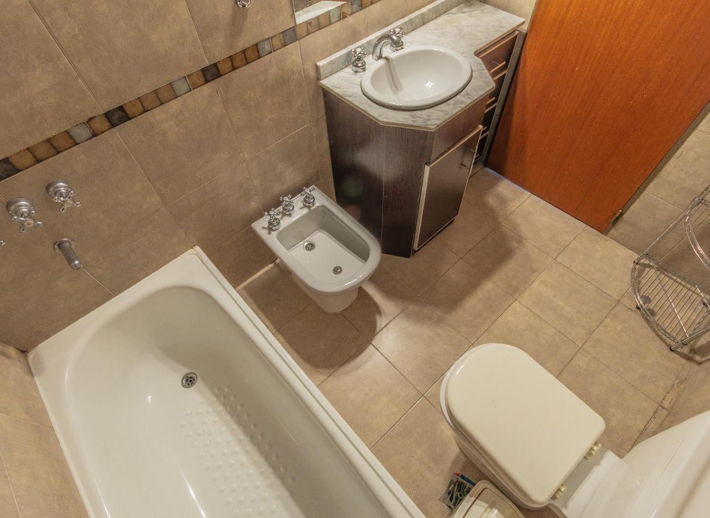 Foto de VENTA DEPTO 3 AMBIENTES PALERMO BALCON Y COCHERA, imagen 5