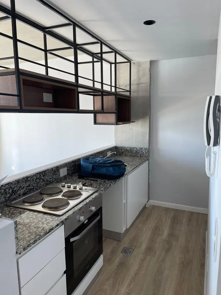 ALQUILER MONOAMBIENTE PISO ALTO EDIFICIO NUEVO EN CHACARITA 8