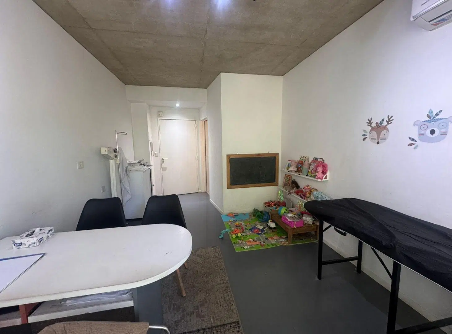 ALQUILER MONOAMBIENTE CON BALCÓN AL FRENTE | IDEAL CONSULTORIO 3