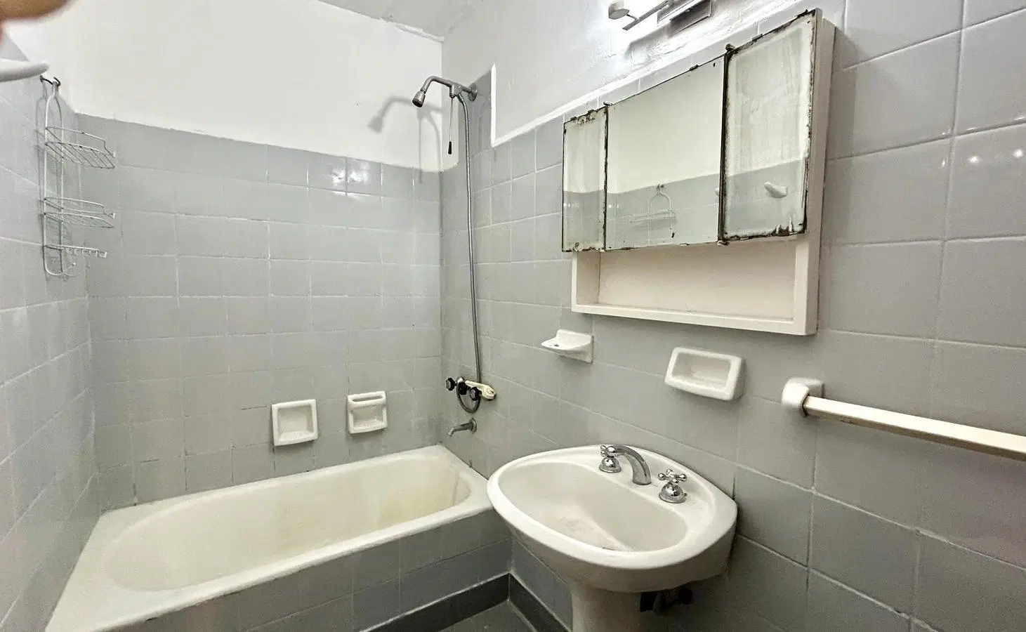 Venta Departamento 2 Ambientes C/ Lavadero en Flores. 4