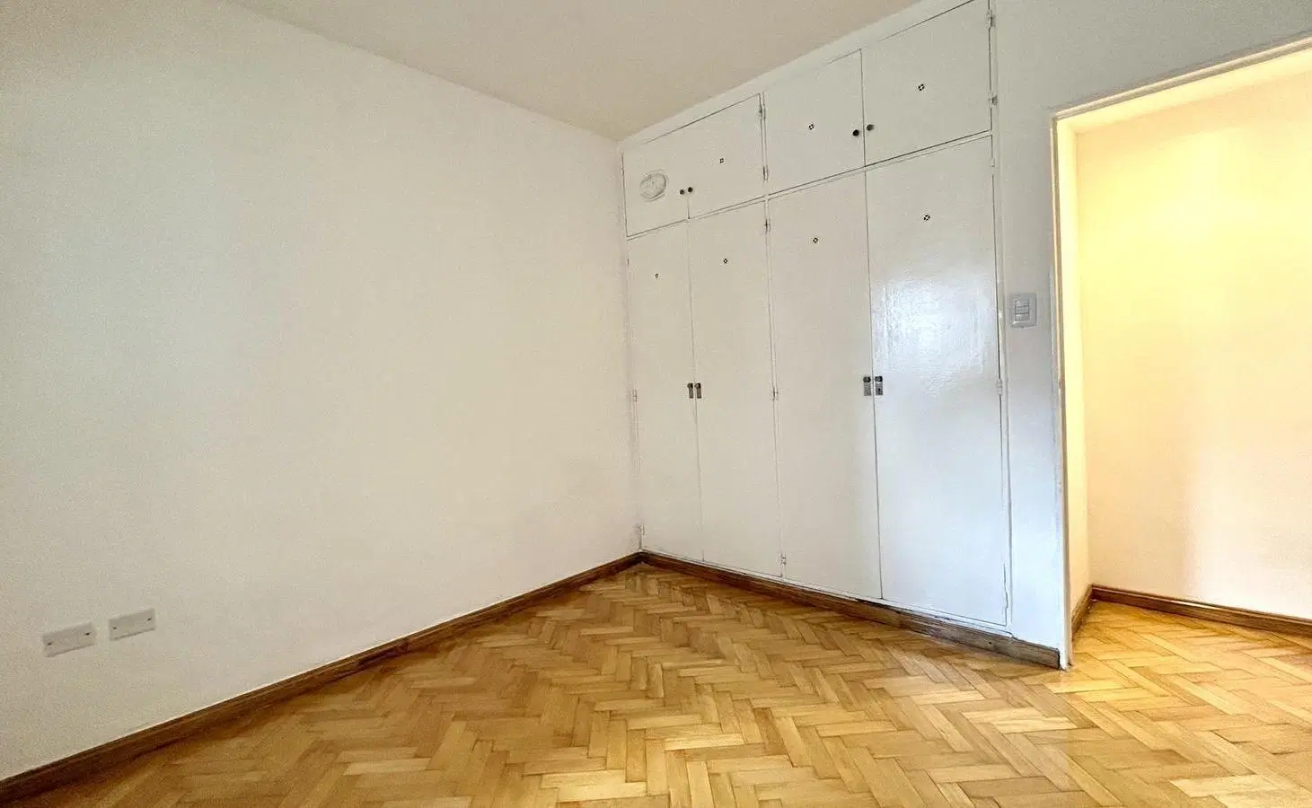 Venta Departamento 2 Ambientes C/ Lavadero en Flores. 5