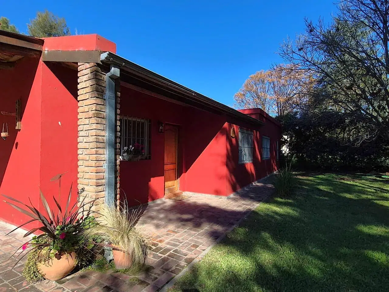 VENTA CASA ... AMBIENTES - GRAN PARQUE- BARADERO 4