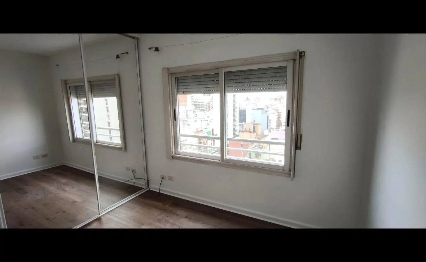 Departamento en Alquiler Torre Ruggieri 5