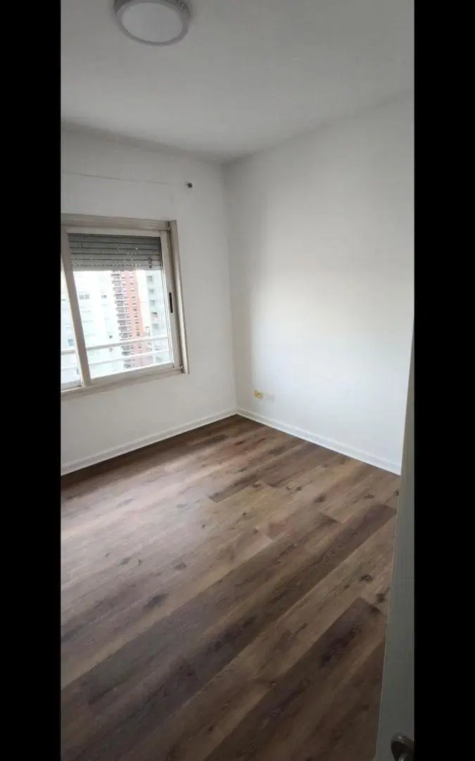 Departamento en Alquiler Torre Ruggieri 4