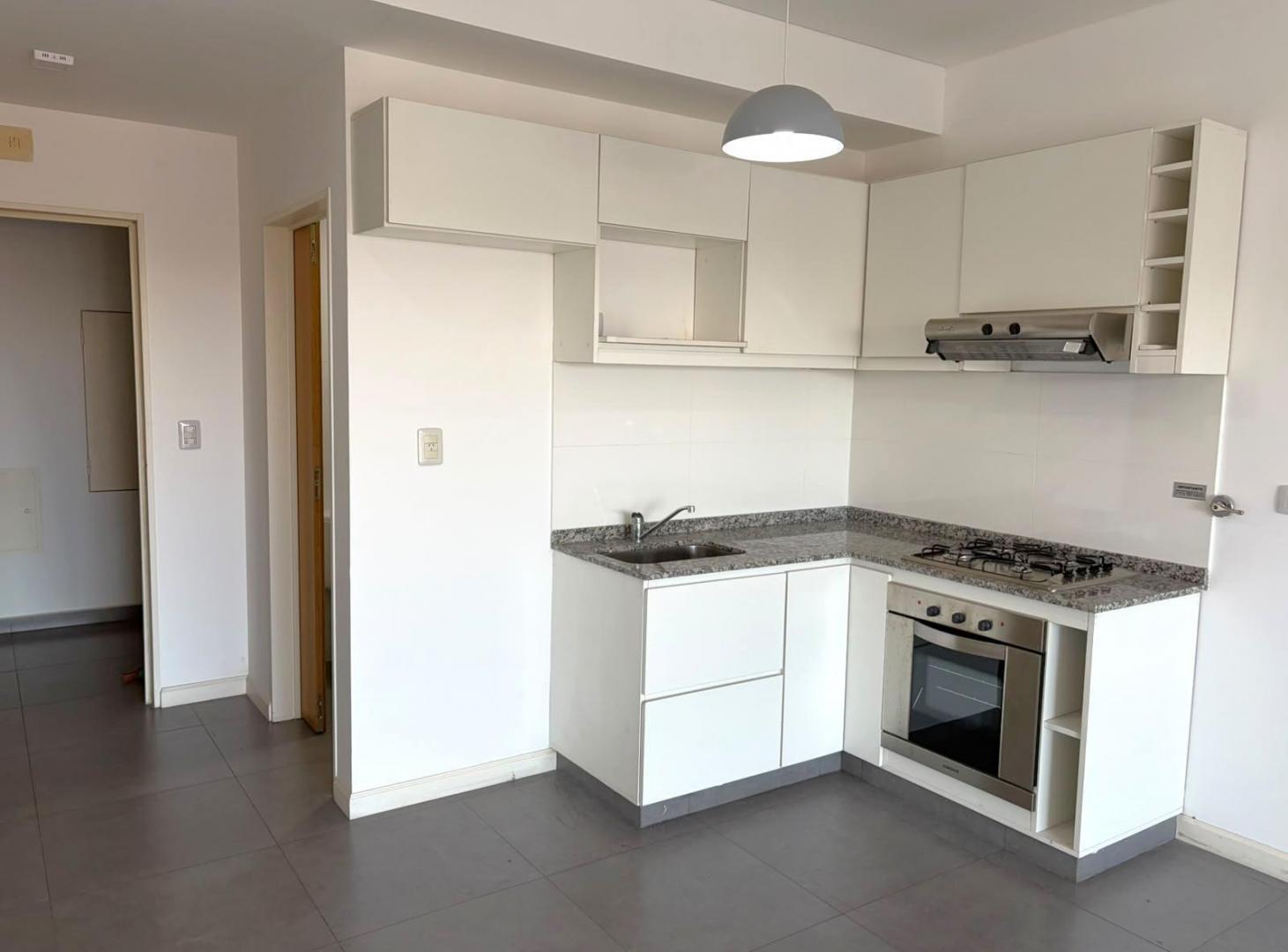 Foto de ALQUILER MONOAMBIENTE BALCÓN - Villa Luro, imagen 1