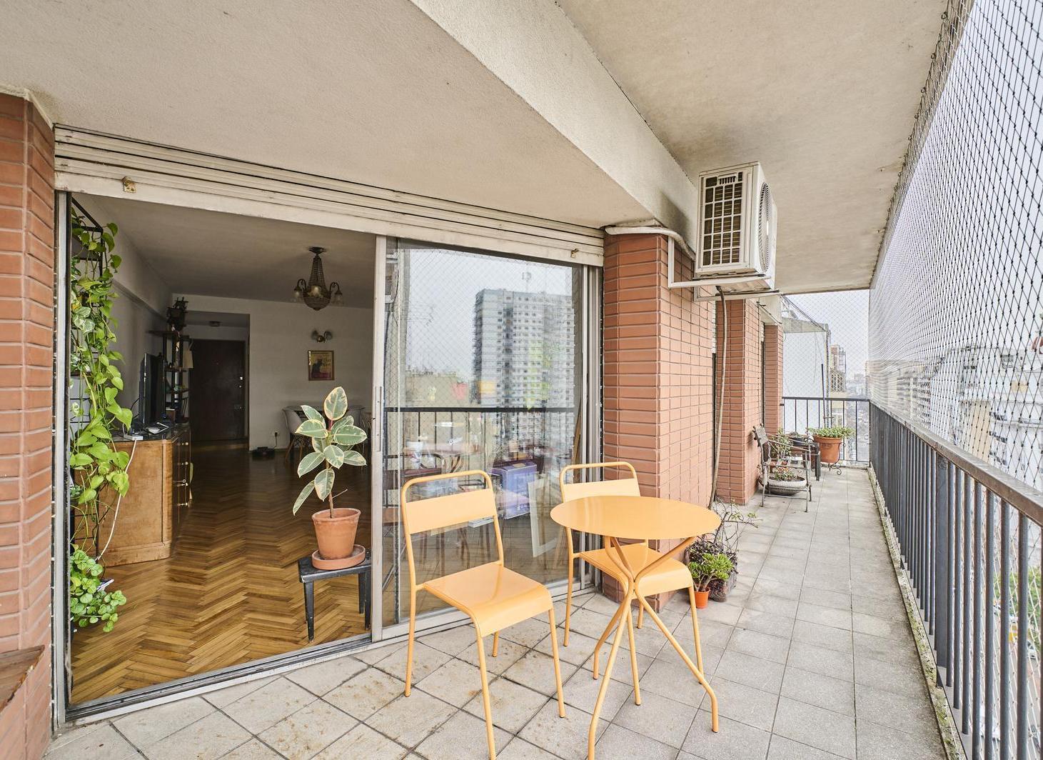 Foto de Venta 3 ambientes CABALLITO piso 12 con balcón terraza, imagen 5