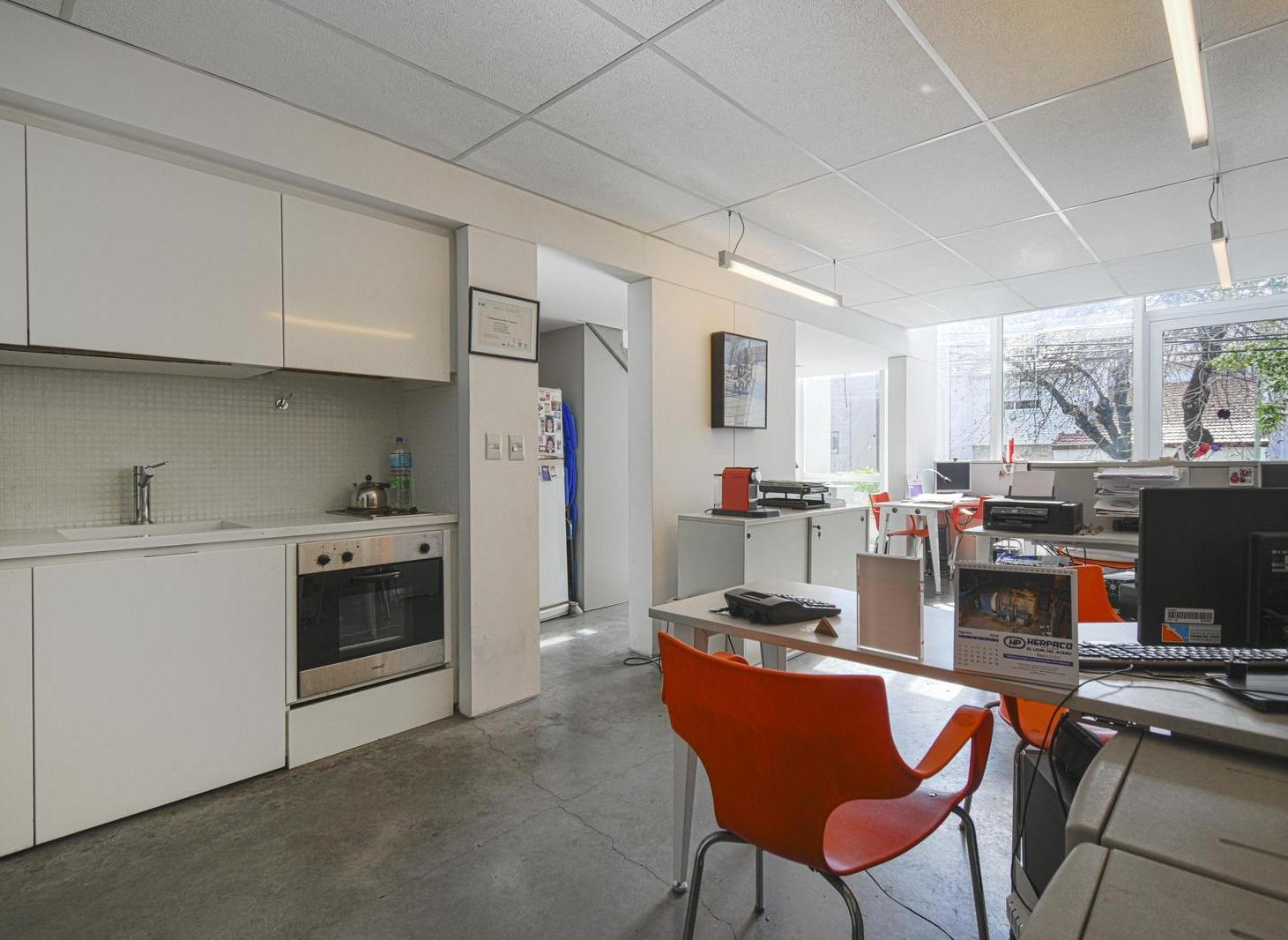 Foto de Venta Departamento en Villa Devoto a metros Plaza Arenales, imagen 1