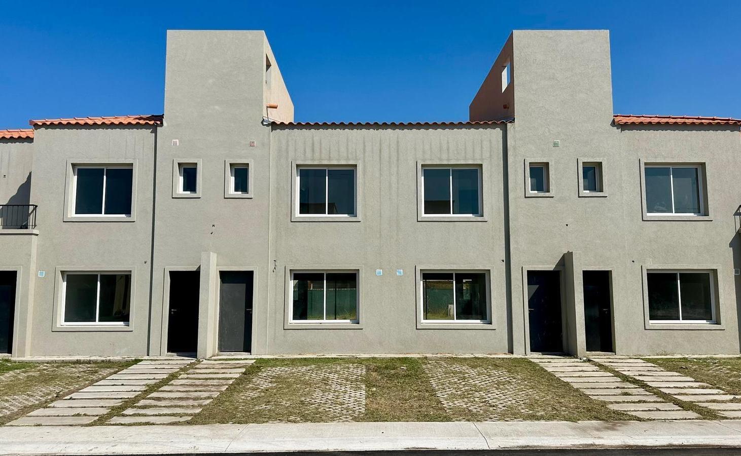 Foto de Venta Duplex En Obra Falta Terminaciones, imagen 4