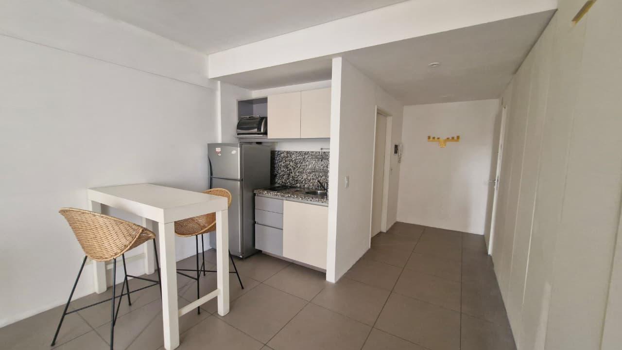 Foto de Alquiler departamento un ambiente amoblado Colegiales, imagen 4