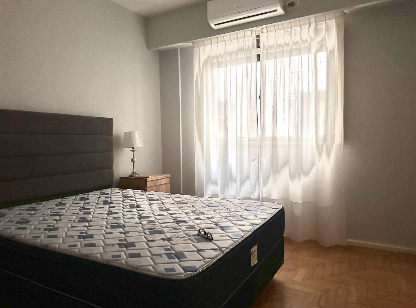 Foto de Recoleta 2 ambientes OPORTUNIDAD - RECICLADO, imagen 3