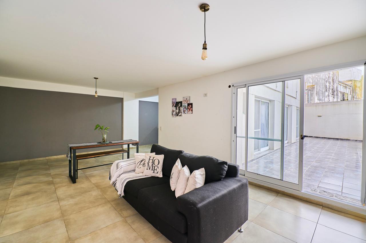 Foto de Venta Departamento 4 Ambientes Luminoso en Parque Patricios, imagen 3