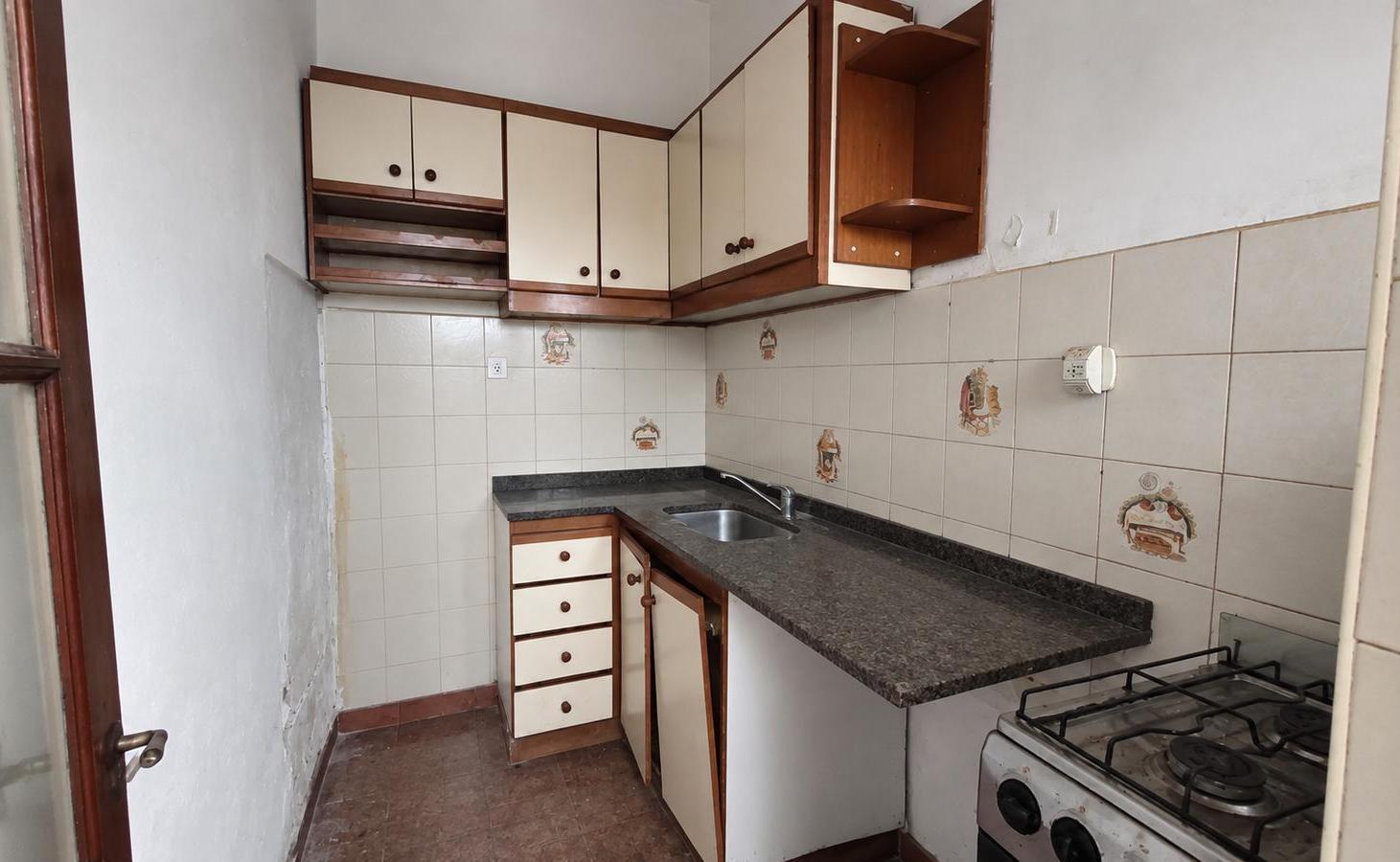 Foto de Venta dos amb en Parque Chacabuco, imagen 1
