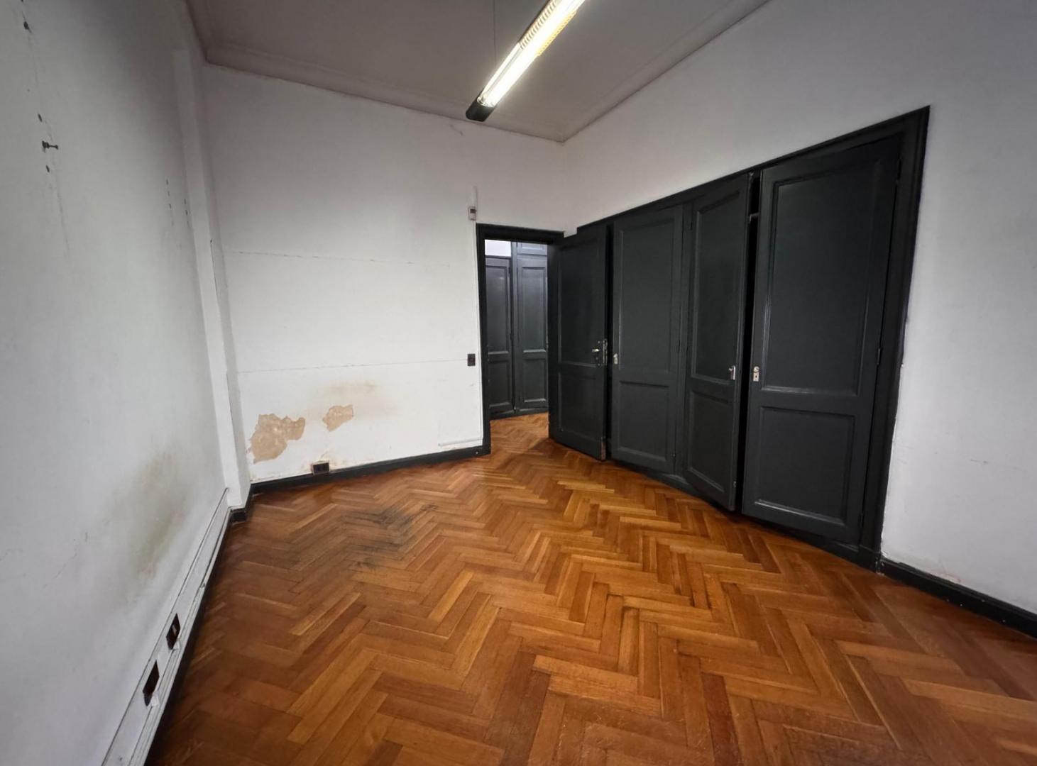 Foto de Venta Departamento de 4 ambientes Centro con dependencia y cochera APTO, imagen 4