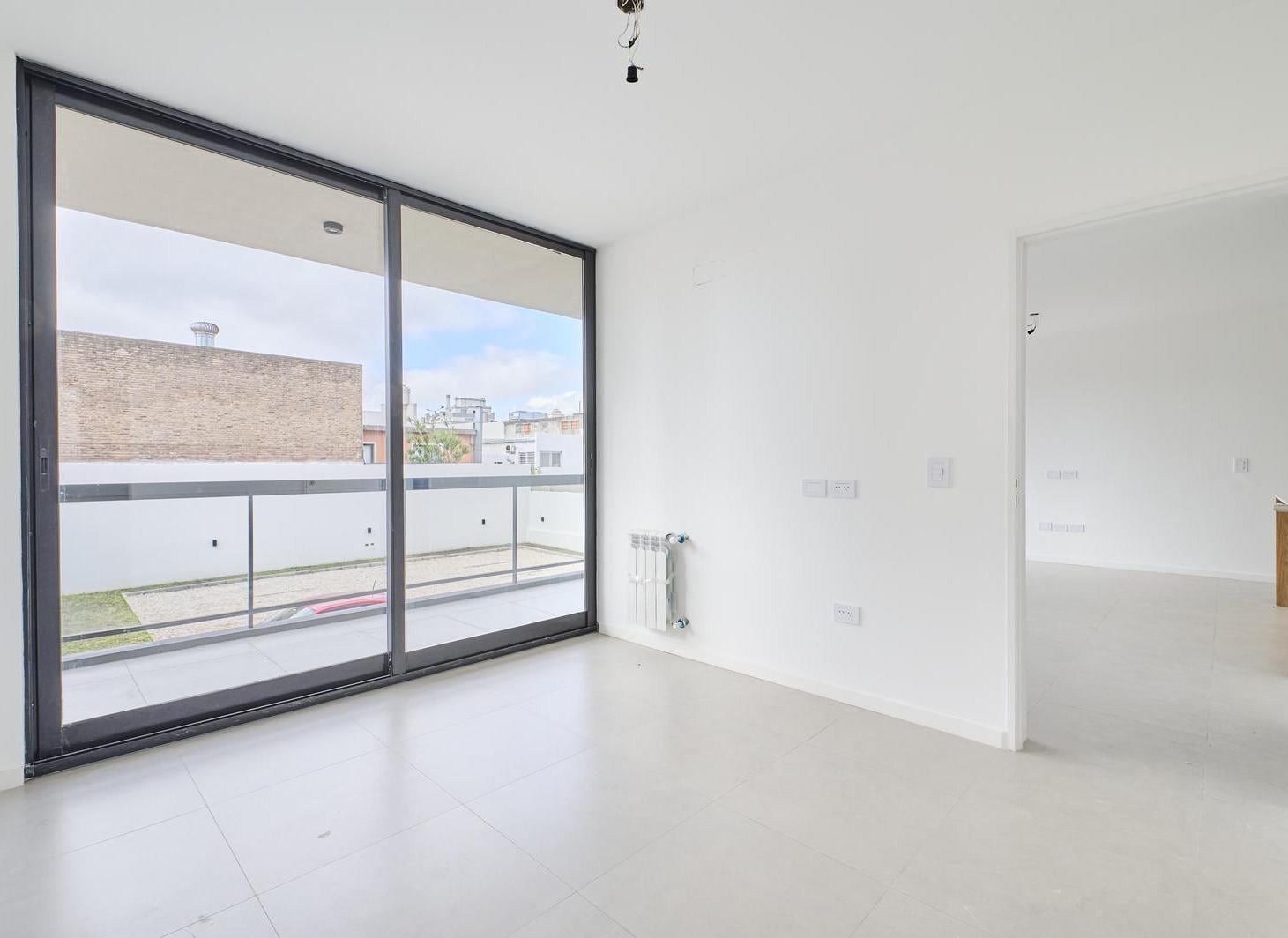 Foto de Venta Dto 2 amb en Saavedra Cochera opcional Edificio Frente a la plaza, imagen 3
