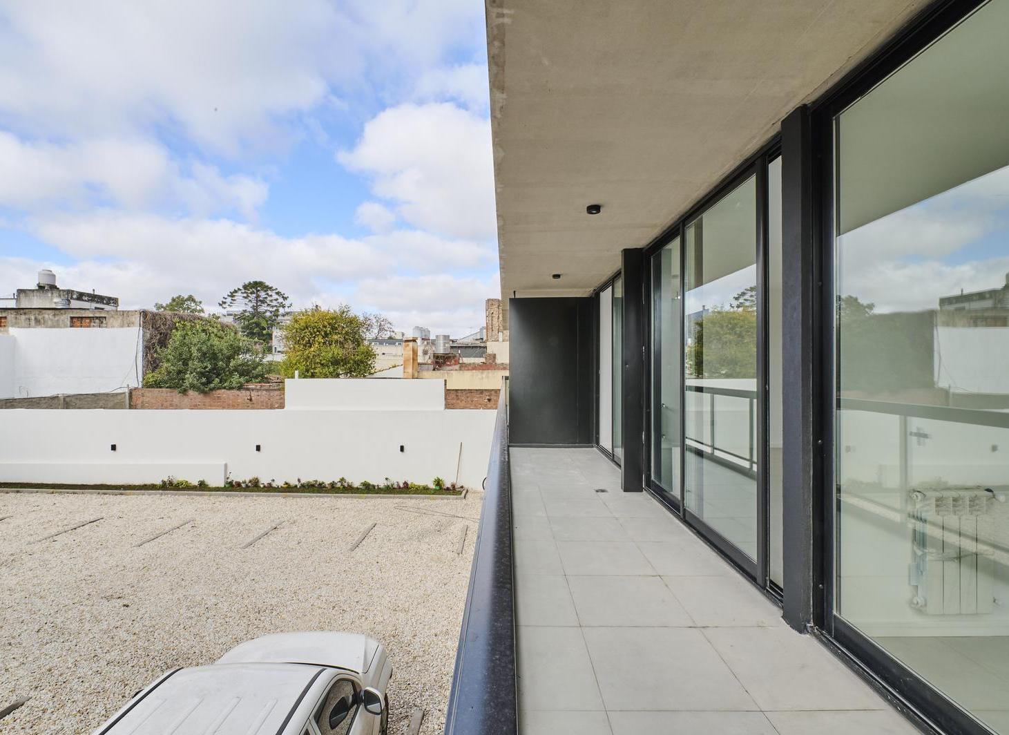 Foto de Venta Dto 2 amb en Saavedra Cochera opcional Edificio Frente a la plaza, imagen 4
